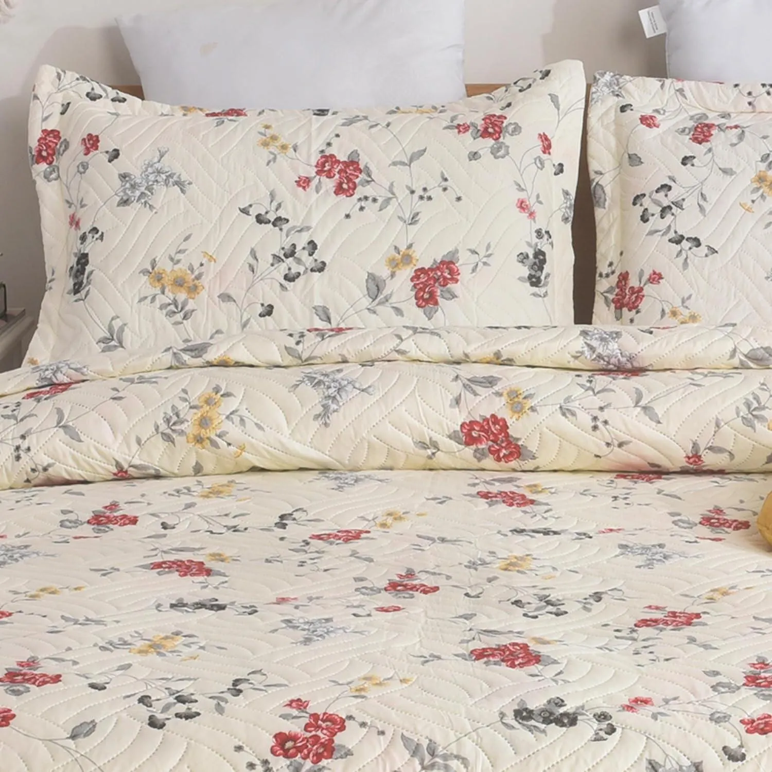3-Piece Reversible Quilted Bedspread Set (220x240cm)