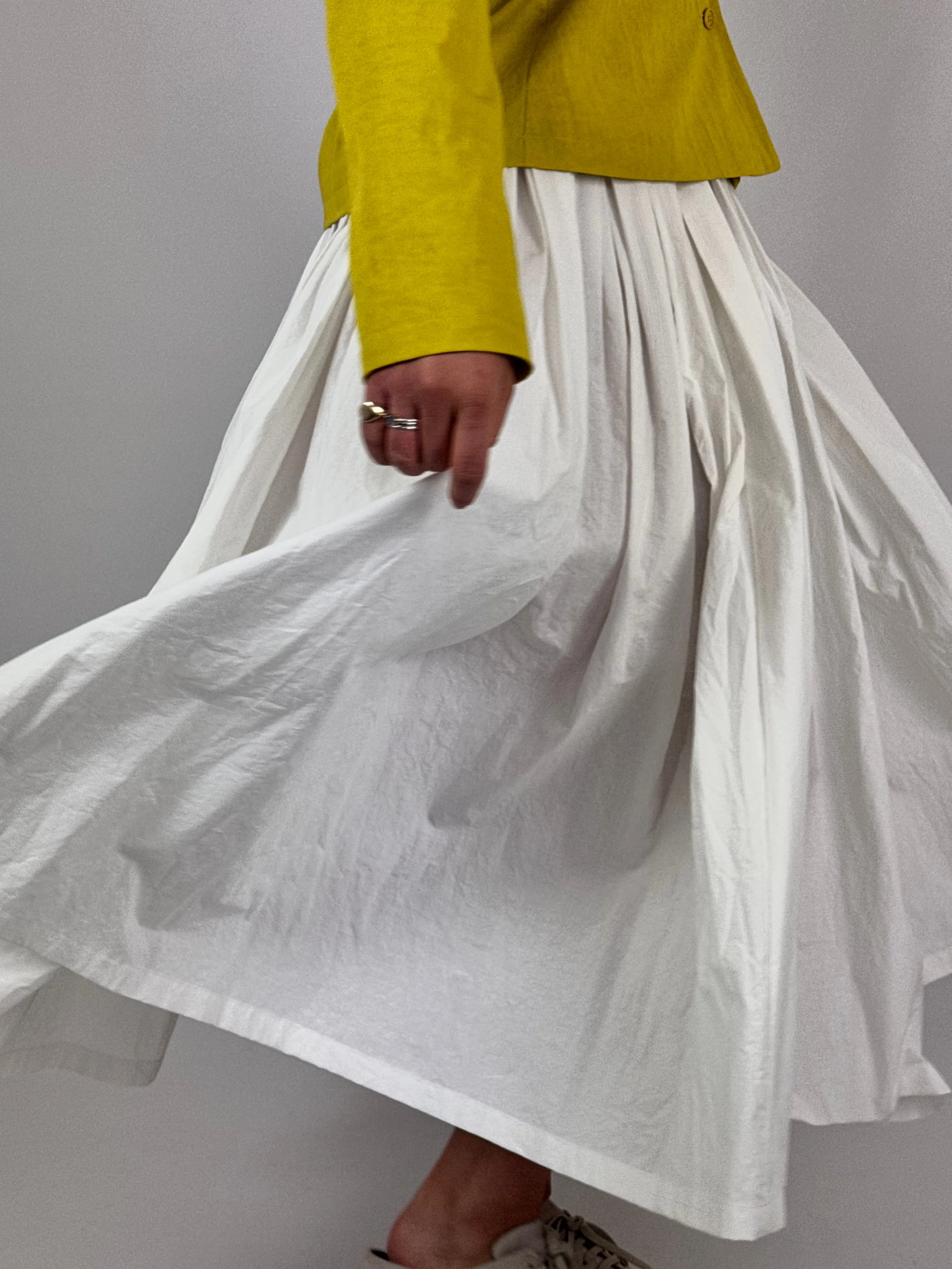 Apuntob 1900 Skirt Milk