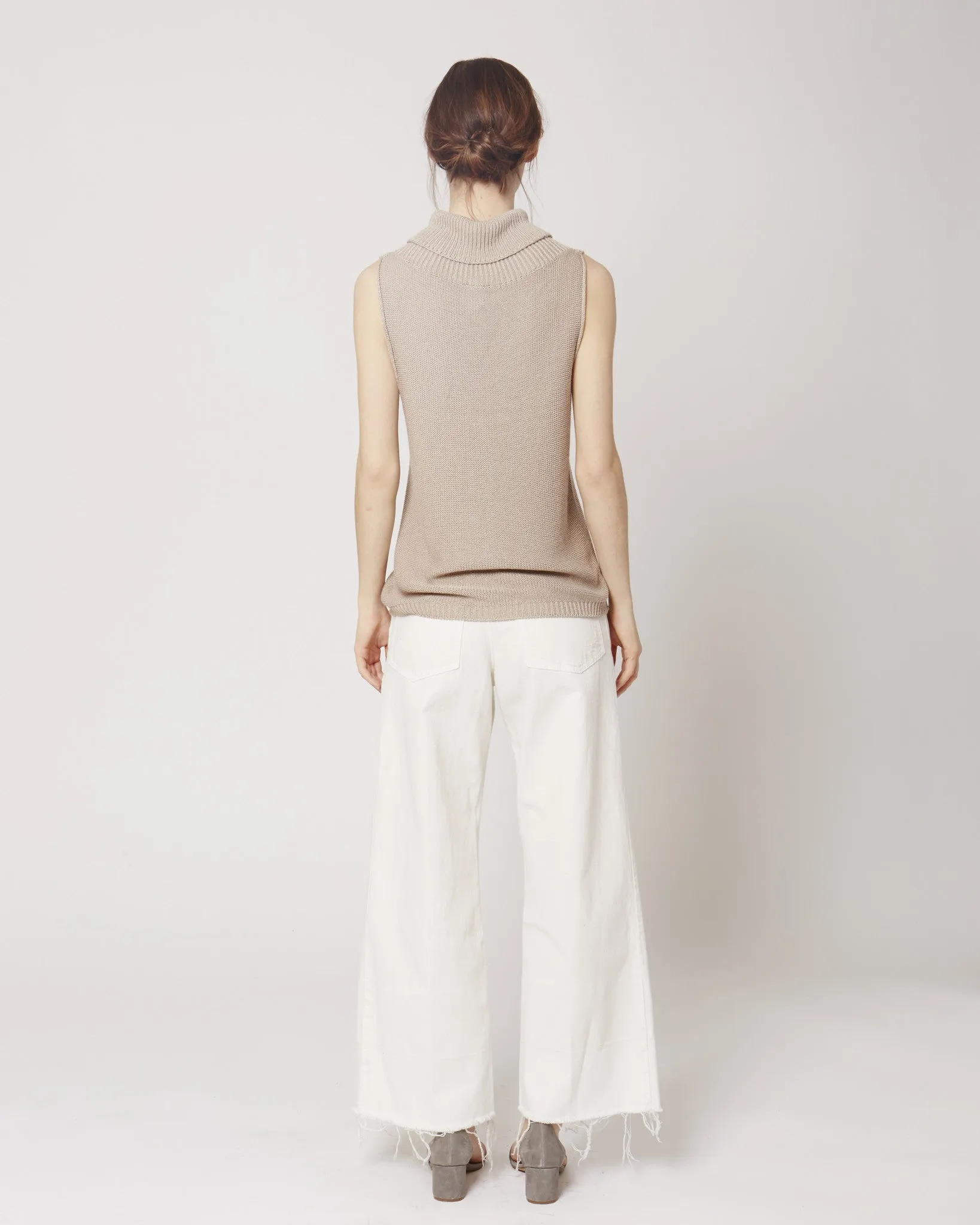 Sahara turtleneck libra